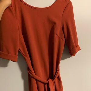 Boohoo size 4 midi dress